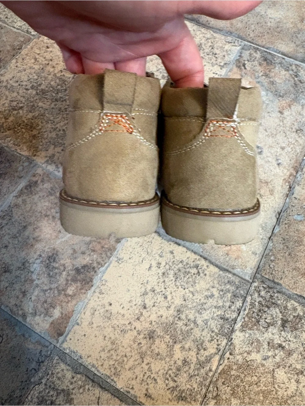 Toddler boys fall boots